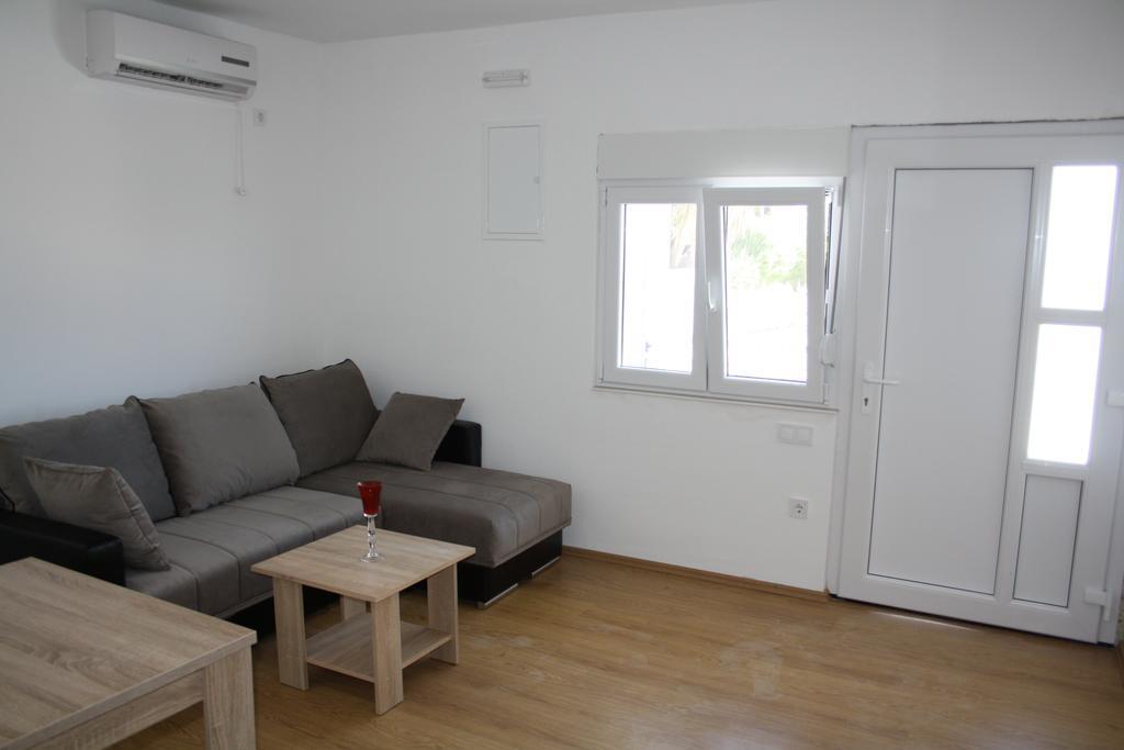Apartments Suker Трогир Экстерьер фото